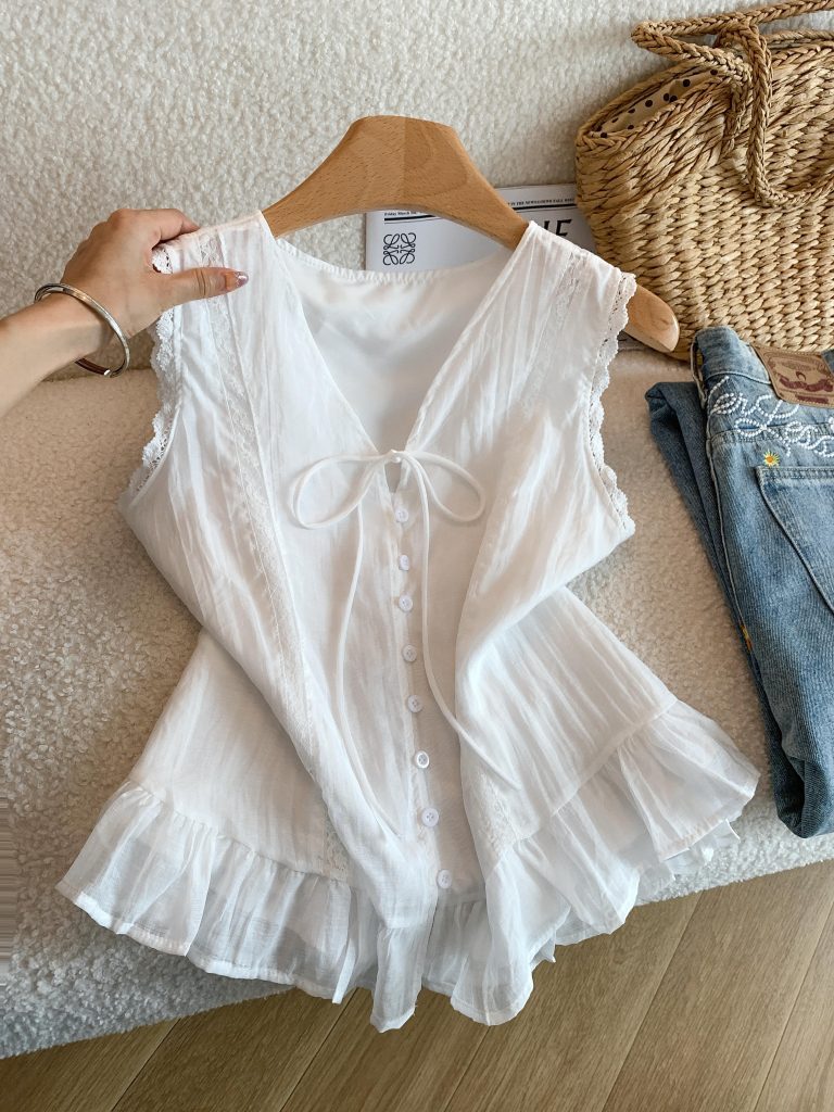 Women's Summer V-Neck Lace Spliced Tie-Front Doll Shirt - Style cc2fef