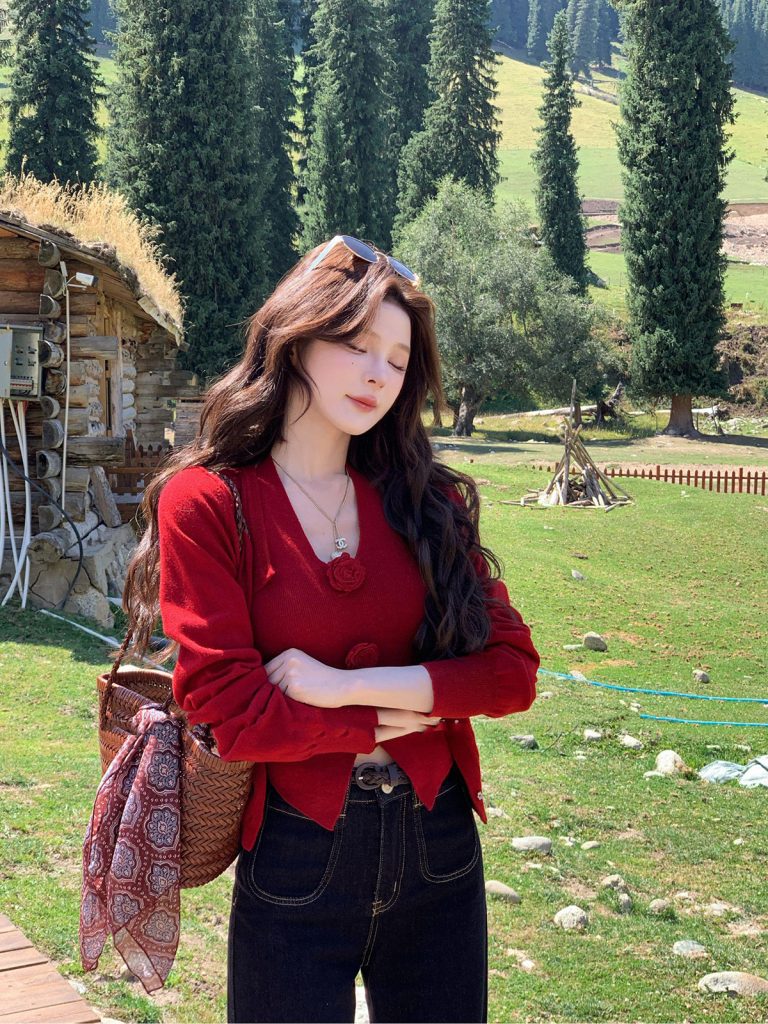 Early Autumn Red Knit Cardigan and Vest Set for Women